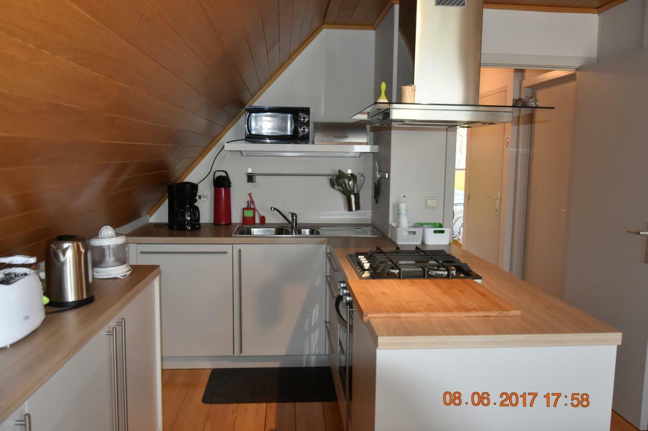 Damon II Apartment Poelkapelle Екстериор снимка
