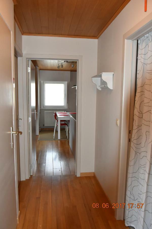 Damon II Apartment Poelkapelle Екстериор снимка