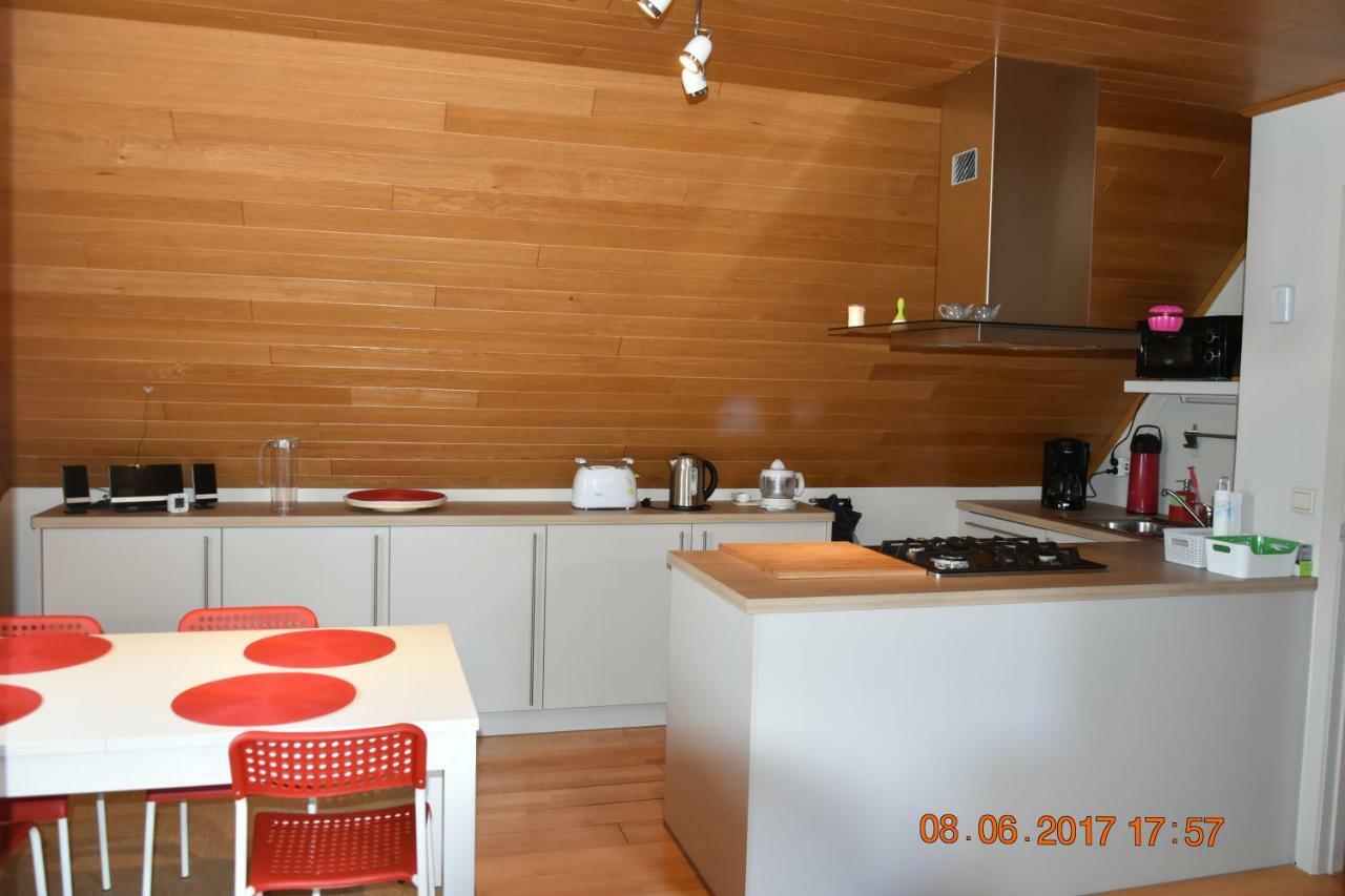 Damon II Apartment Poelkapelle Екстериор снимка